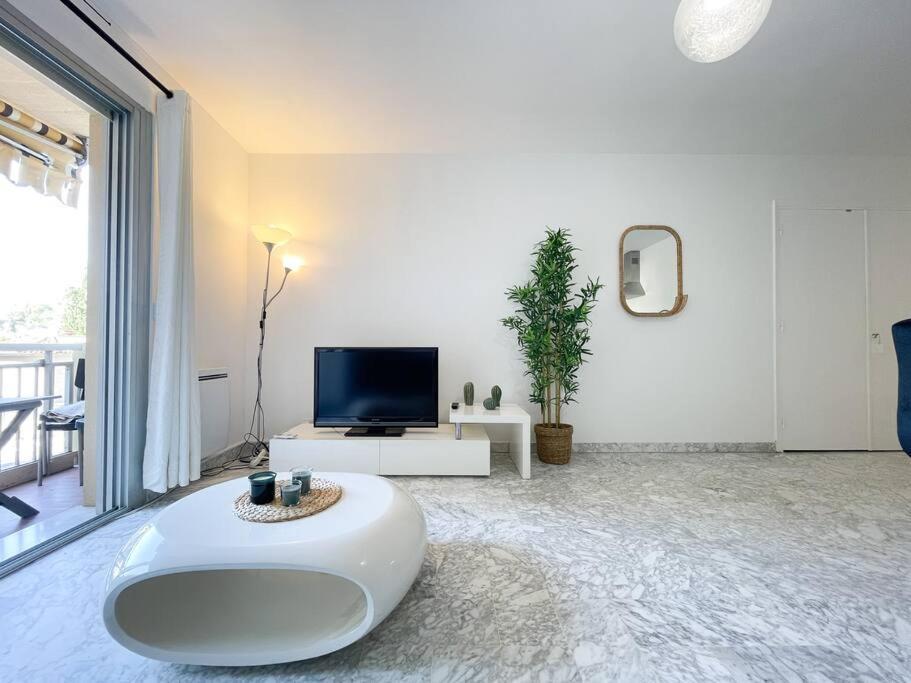 Ferienwohnung Cosy Deux Pieces Menton Exterior foto